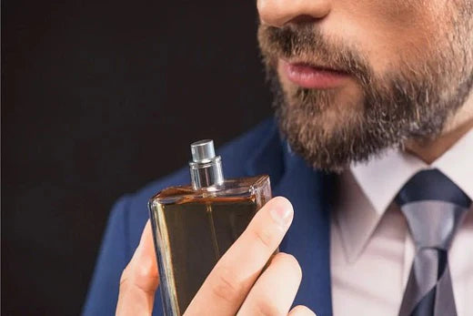 Wie viel Parfum sollte man auftragen?